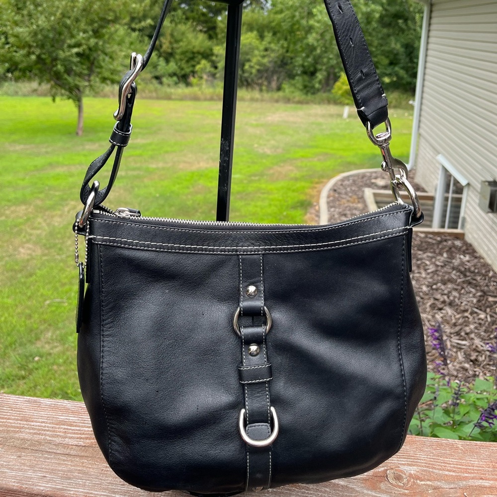 Coach F14018 CHELSEA Black Leather Shoulder Bag Top Zip Closure